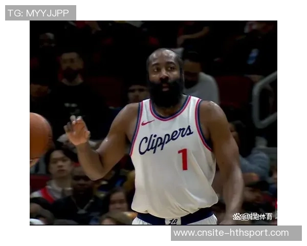 哈登状态低迷17投仅5中贡献18分6助攻7篮板却失误5次正负值为负6