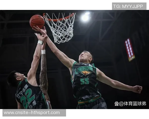 阿门罚球命中率高达851展现出色状态助球队稳步前行 阿门罚球命中率高达851展现出色状态助球队稳步前行